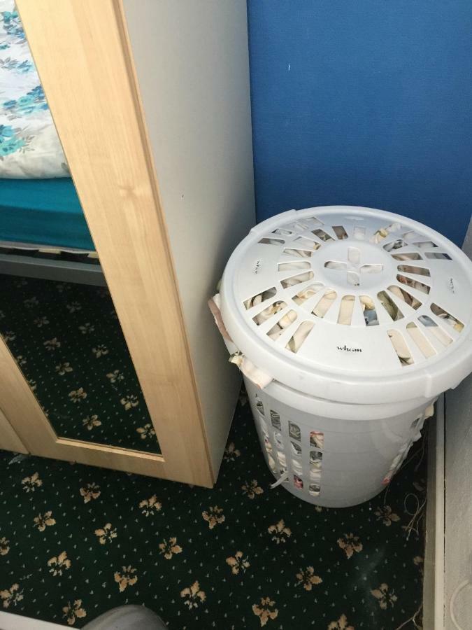 バーンリーTravis House Oneアパートメント エクステリア 写真