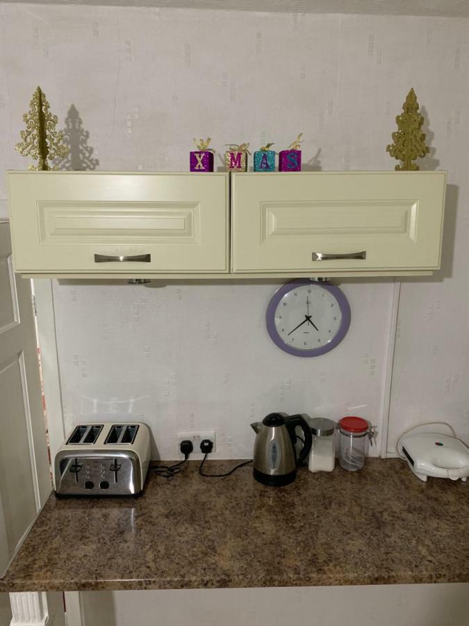 バーンリーTravis House Oneアパートメント エクステリア 写真